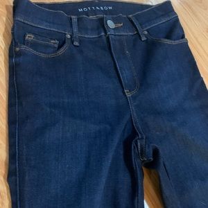 Classic Mott & Bow High Rise Jeans